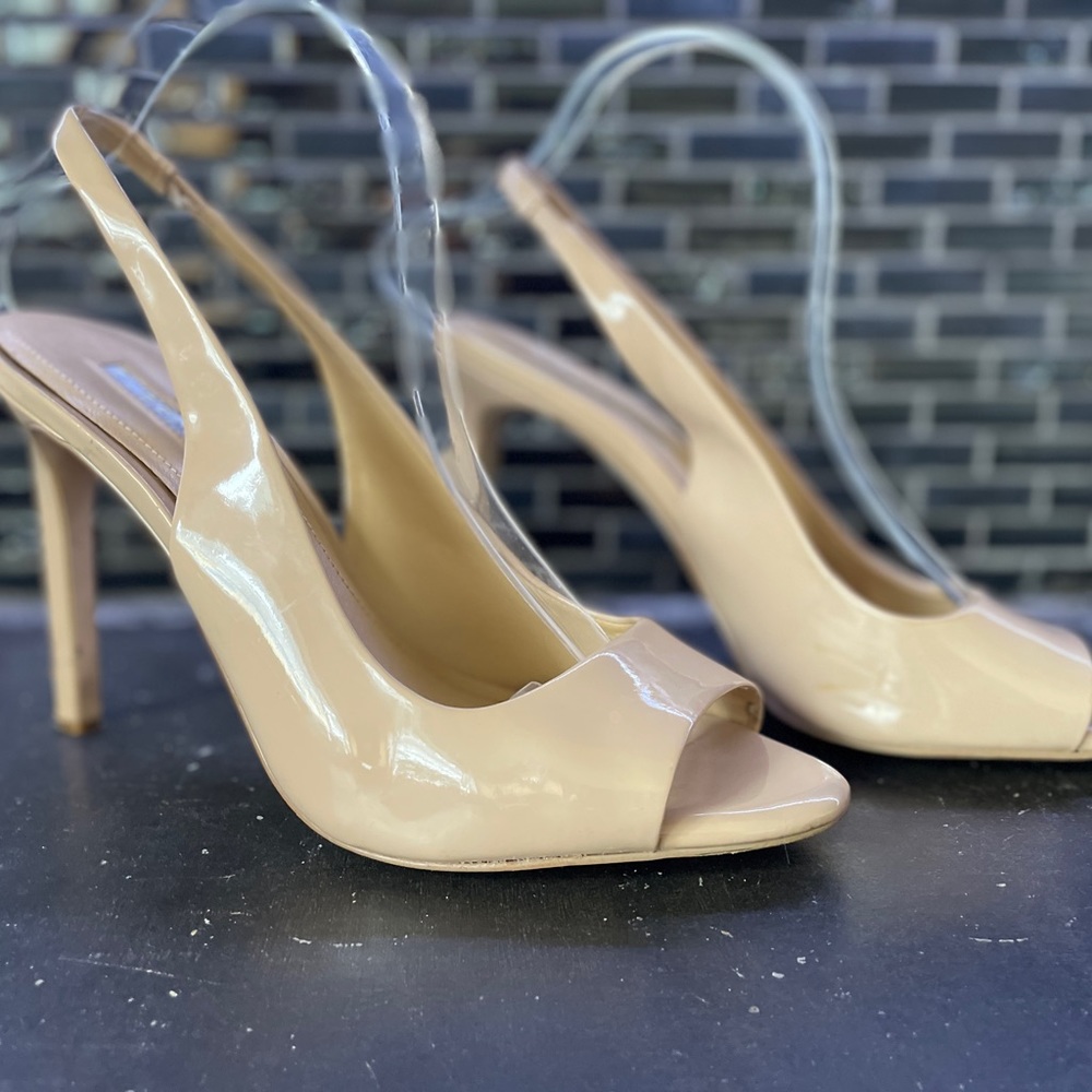 Bcbgeneration Nude Peep Toe Slingback Patent Leat… - image 1